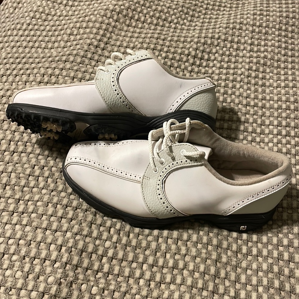 FootJoy GreenJoys white with light gray ladies golf shoes. Almost new. Size 7
